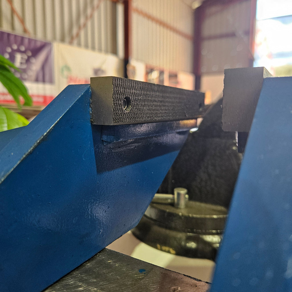 Off-Set Vise 6"